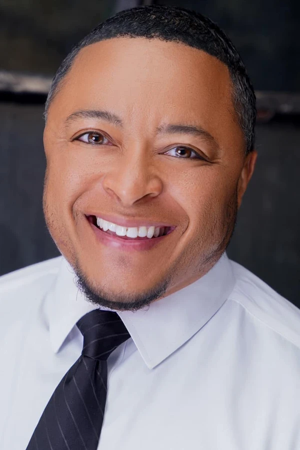 Dr. Elijah Nicholas, Advisor for Equity-Centered Programs | Inclusive Recovery Athens Dr. Elijah Nicholas, Advisor for Equity-Centered Programs | Inclusive Recovery Athens